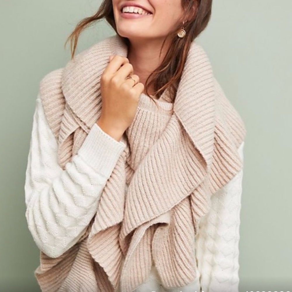 Anthropologie cozy ruffle scarf oversized beige